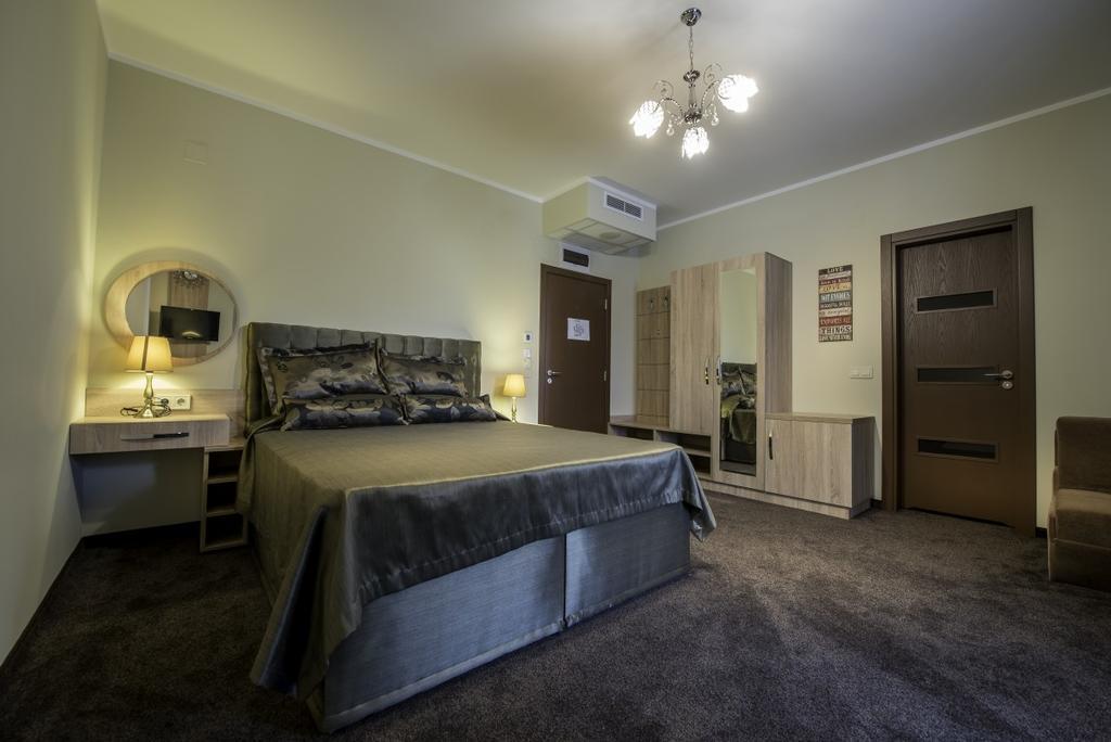 Отель Victoriya'S House Хисаря Экстерьер фото