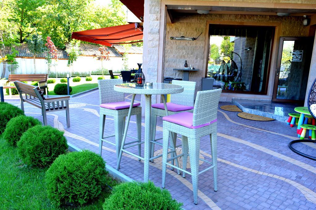 Отель Victoriya'S House Хисаря Экстерьер фото